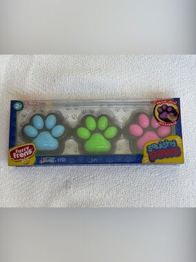 Furry Frens by JARU Squishy Paws Pack (Five Below)